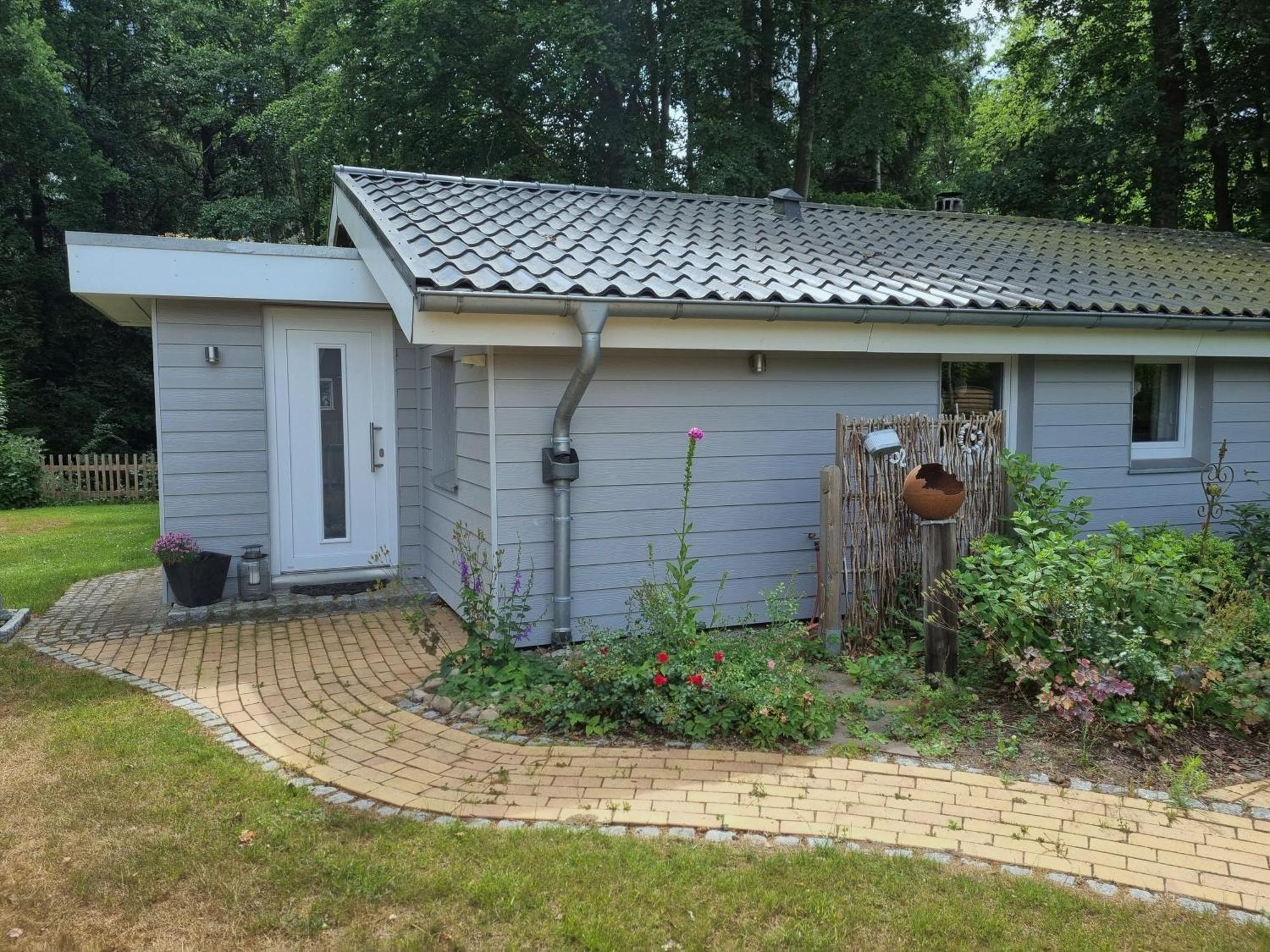 Ferienhaus Paulsen - Gemuetliches Haeuschen Mit Vollstaendig Eingezaeuntem Garten Und Kamin Silberstedt Eksteriør bilde